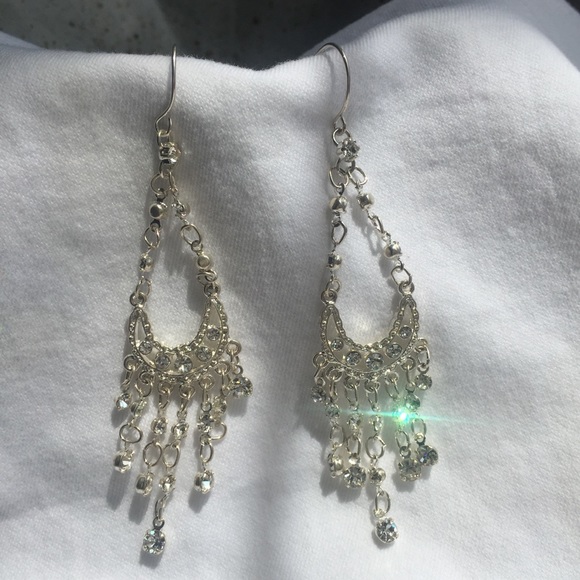 Jewelry - Chandelier rhinestone earrings